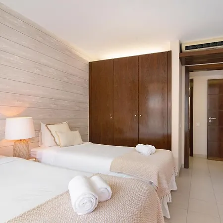 Salgados Vila Das Lagoas Apartment *