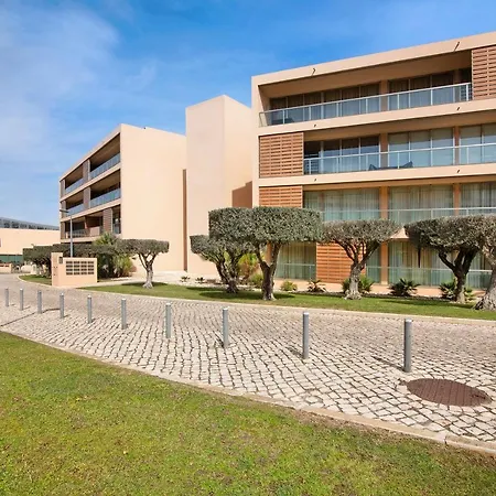 Salgados Vila Das Lagoas